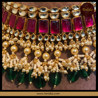 ARIAYANA Traditional Pachi-Kundan Necklace Set