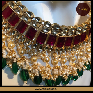 ARIAYANA Traditional Pachi-Kundan Necklace Set