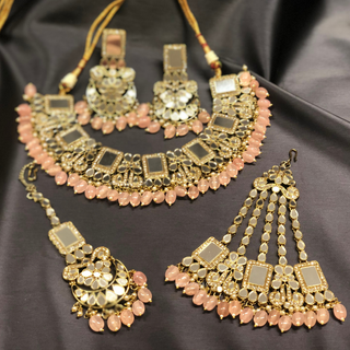 HARPREET Baby Pink Glass Necklace Set