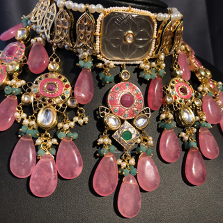 EESHA Pink Kundan Necklace Set