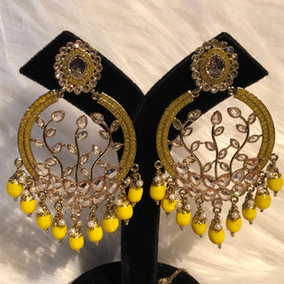 ALIA Designer Earring & Tikka Set - Yellow