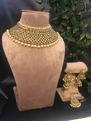 Pearly Necklace Set (Necklace, Earrings, Tikka) - Golden