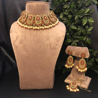 Pearly Antique Gold Necklace Set (Necklace, Earrings, Tikka) - Golden / Red