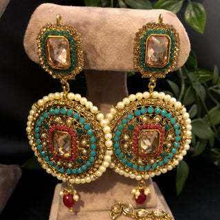 Pearly Antique Gold Necklace Set (Necklace, Earrings, Tikka) - Golden / Multi