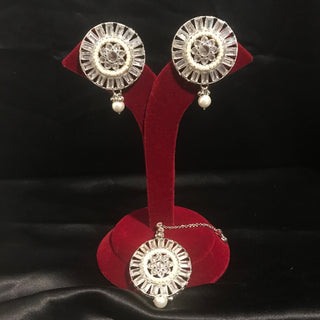 NISHA Earring & Tikka Set - Silver