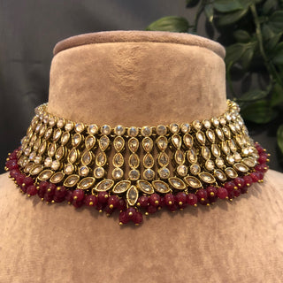 Pearly Antique Gold Necklace Set (Necklace, Earrings, Tikka) - Golden / Maroon