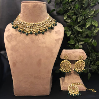 Pearly Antique Gold Necklace Set (Necklace, Earrings, Tikka) - Gold / Emerald Green