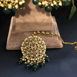 Pearly Antique Gold Necklace Set (Necklace, Earrings, Tikka) - Gold / Emerald Green