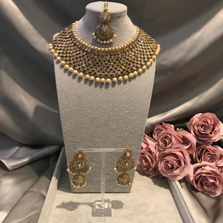 SONAM Golden Necklace Set