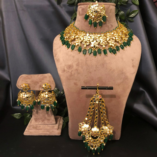 RAHA Traditional Glass Necklace Set - Emerald Green