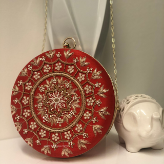 KAIRA 2 Pearly Red Clutch Bag (Round)
